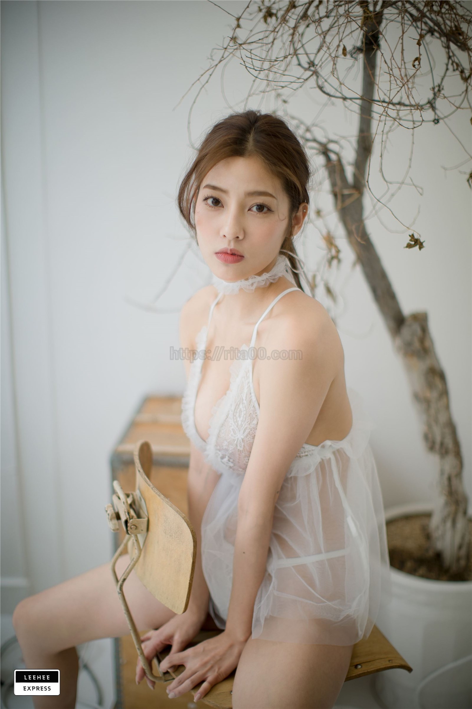 Model Jeon Ji Su(G-SU) LERB-032 at Leehee Studio in South Korea(15)